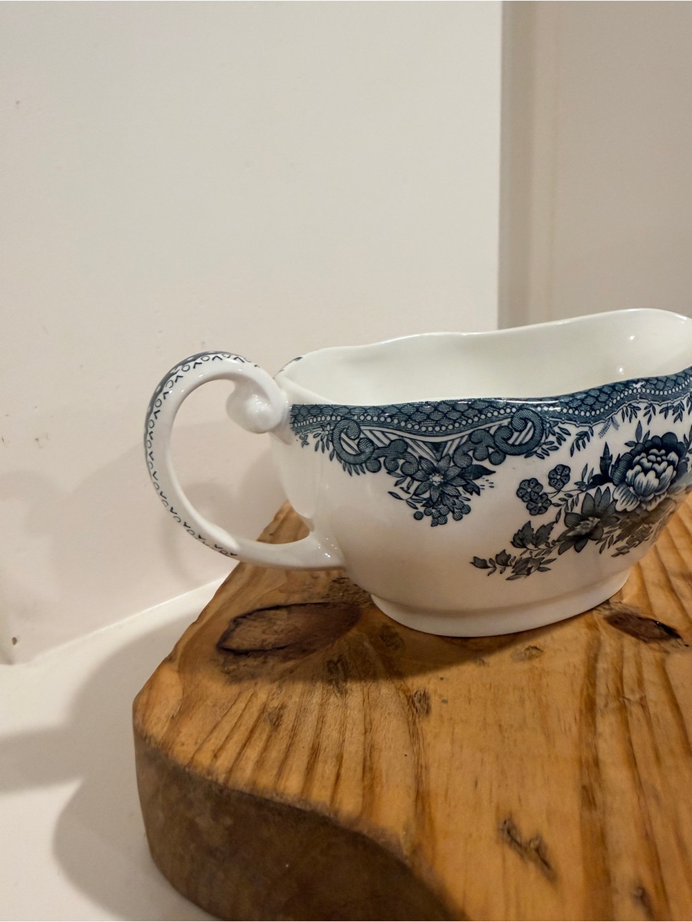 Enoch Wedgwood Artistic Pheasants Blue Transferware Gravy Boat England - Picture 2 of 8